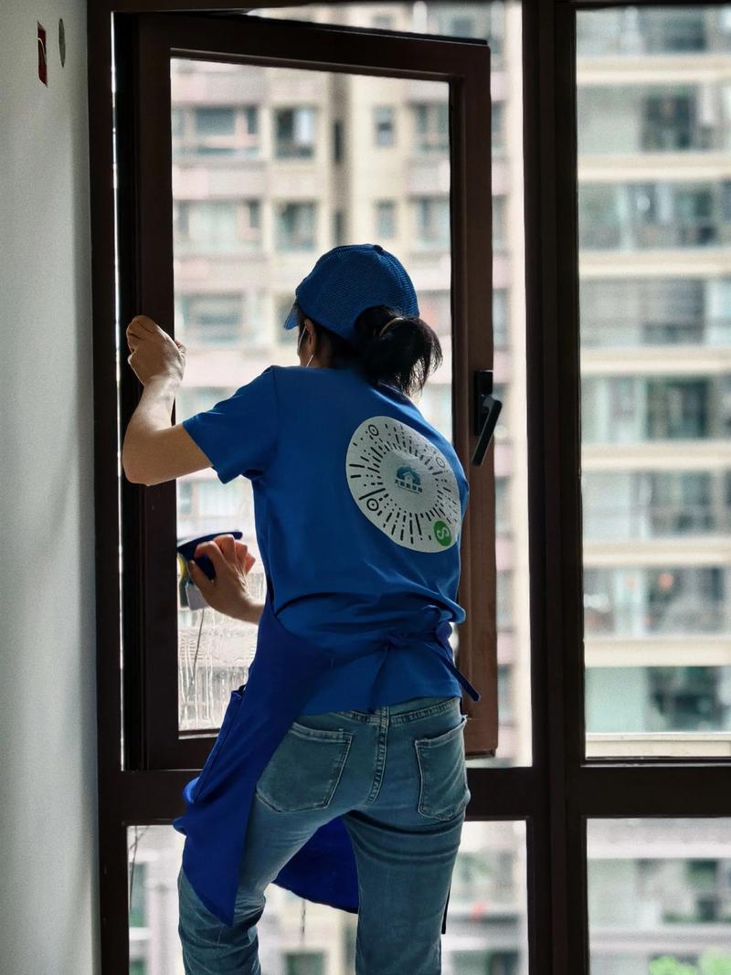 家庭清洁新趋势：如何选择可靠的嘉兴保洁公司